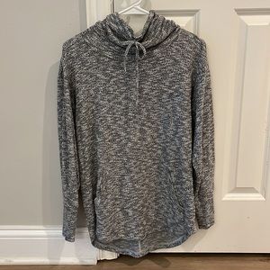 𝅺PRANA gray pullover size XS
